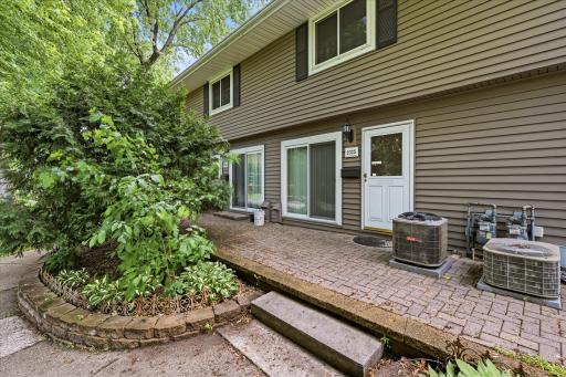 2325 Hampshire Avenue S, Saint Louis Park, MN 55426