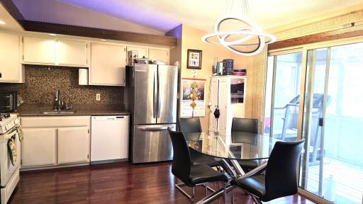 8009 Edgewood Avenue N, Brooklyn Park, MN 55445