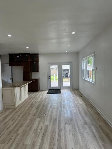 Dining/Family Room to Deck