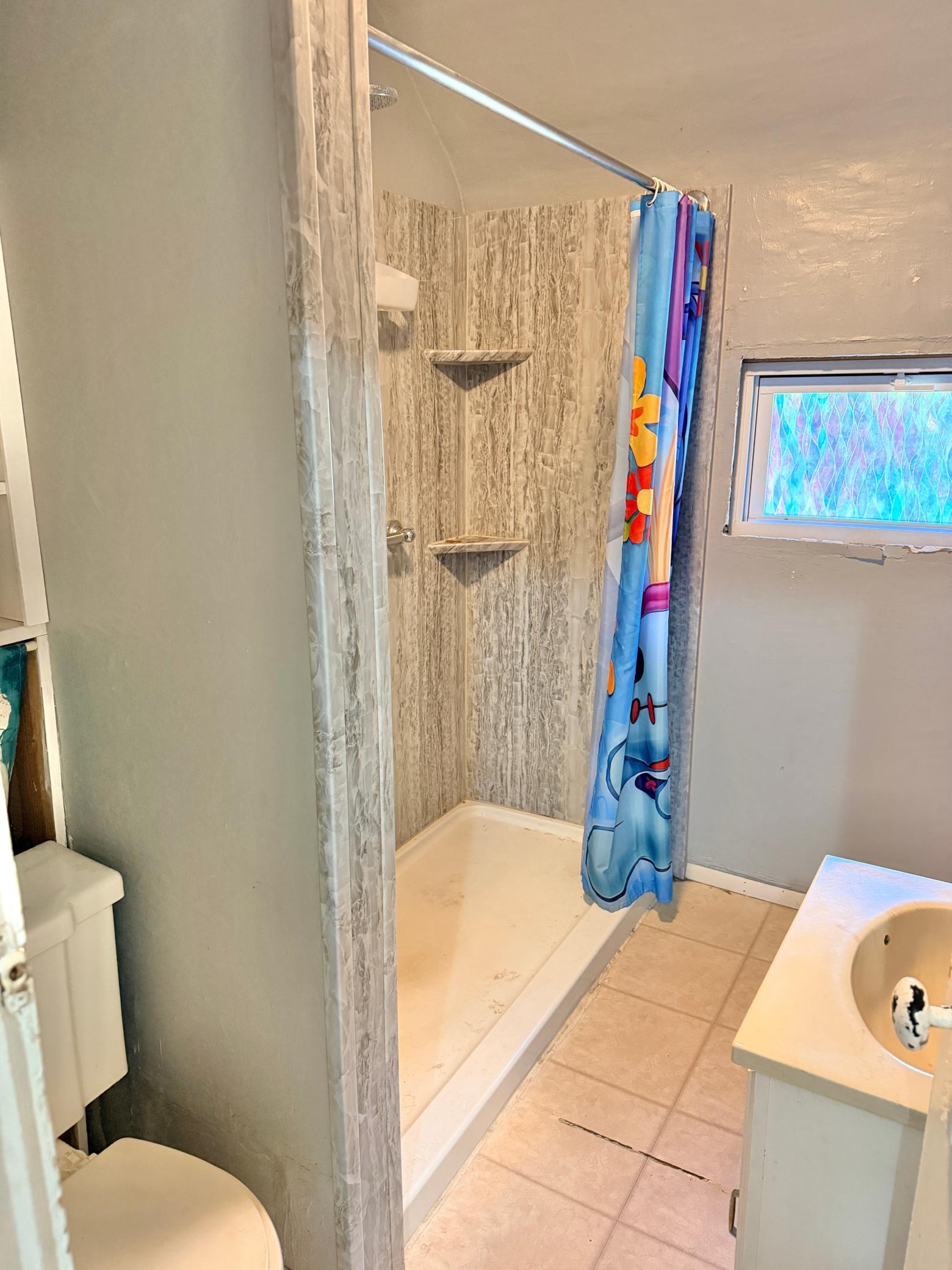 Upper level bathroom