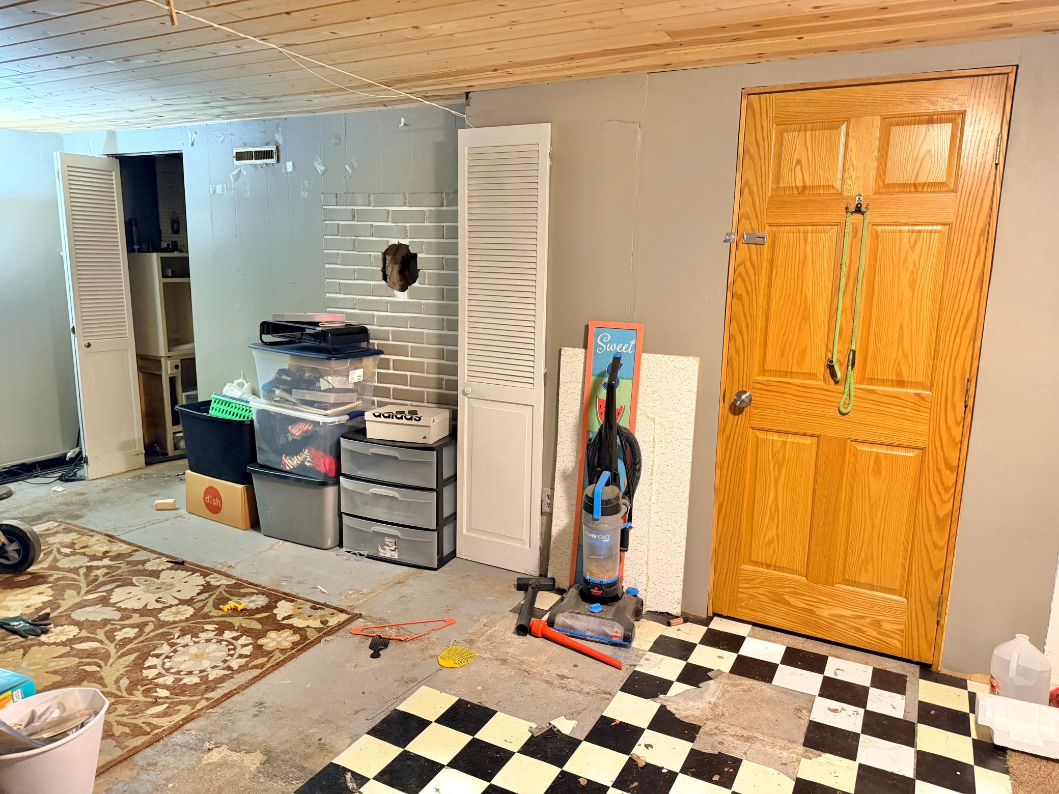 Lower level
