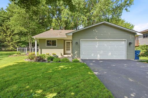 10045 Hemlock Lane N, Maple Grove, MN 55369