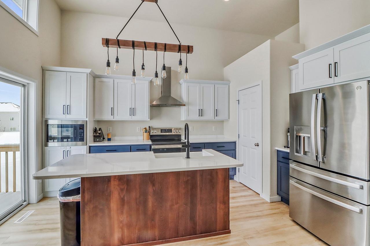 Kitchen1-1280.JPG