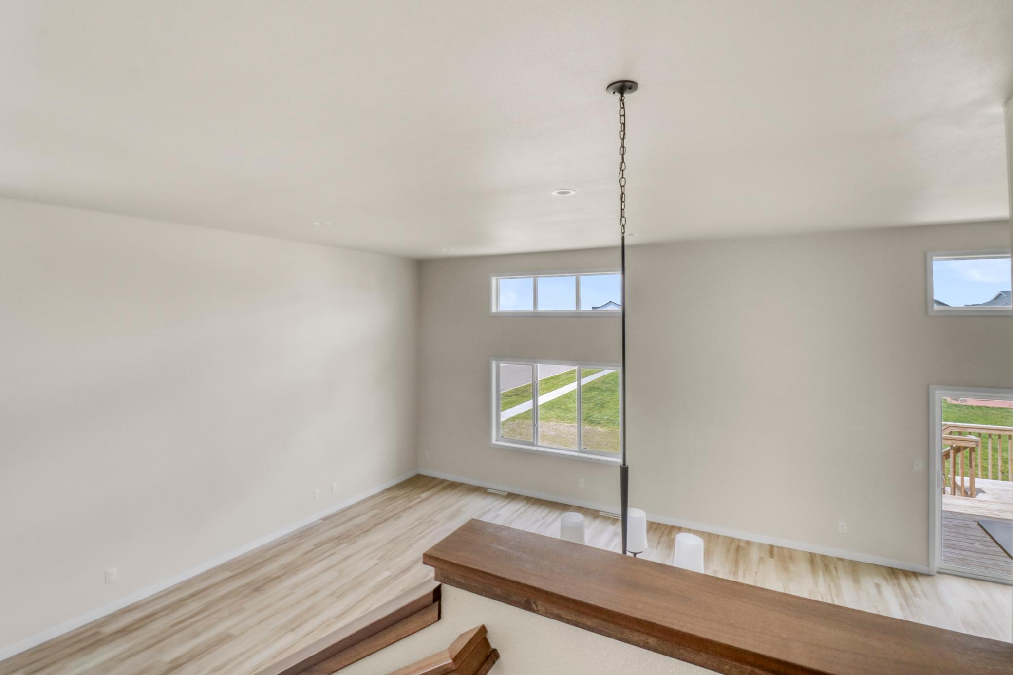 Upstairsview1_1.JPG