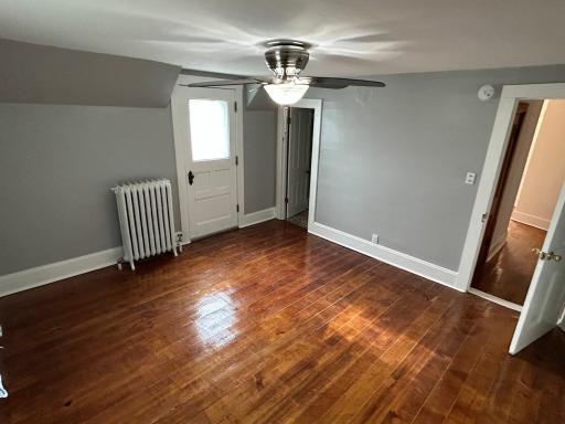 10 Park Street N, Fairfax, MN 55332