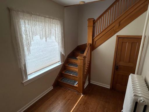 10 Park Street N, Fairfax, MN 55332