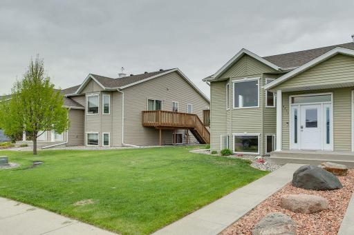 4711 Harvest Drive S, Fargo, ND 58104