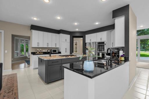 16584 Klamath Terrace, Lakeville, MN 55044