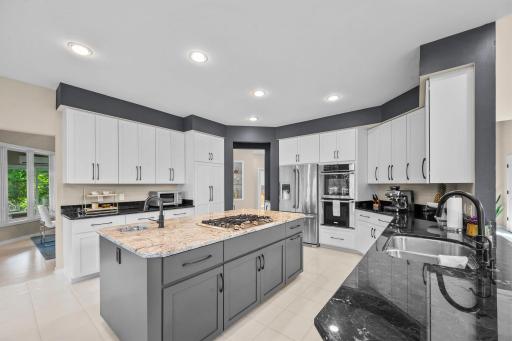 16584 Klamath Terrace, Lakeville, MN 55044