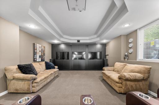 16584 Klamath Terrace, Lakeville, MN 55044