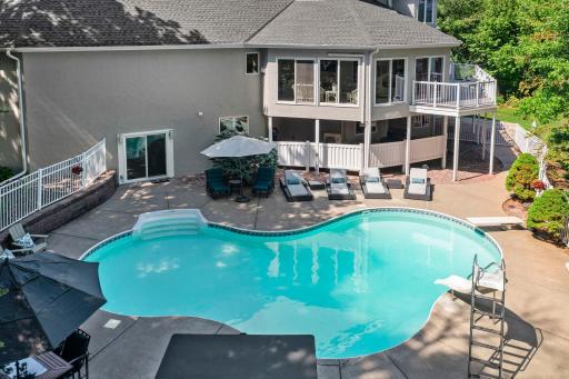 157-web-or-mls-16584 Klamath Terrace-760.jpg