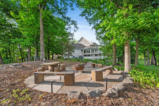 16584 Klamath Terrace, Lakeville, MN 55044