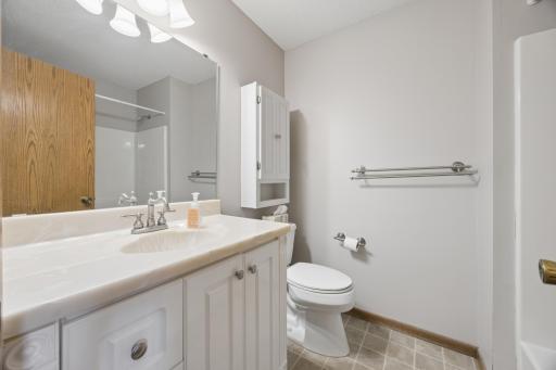 4050 Maureen Drive NE, 101NE, Columbia Heights, MN 55421