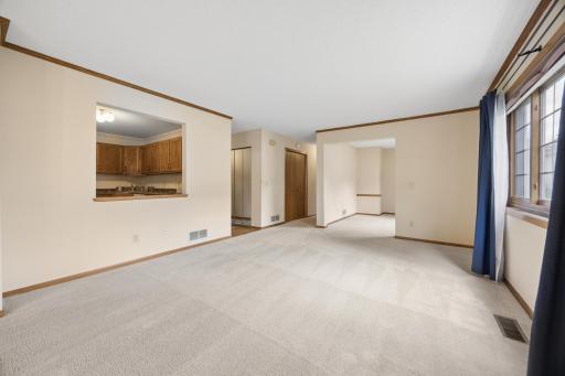 4050 Maureen Drive NE, 101NE, Columbia Heights, MN 55421
