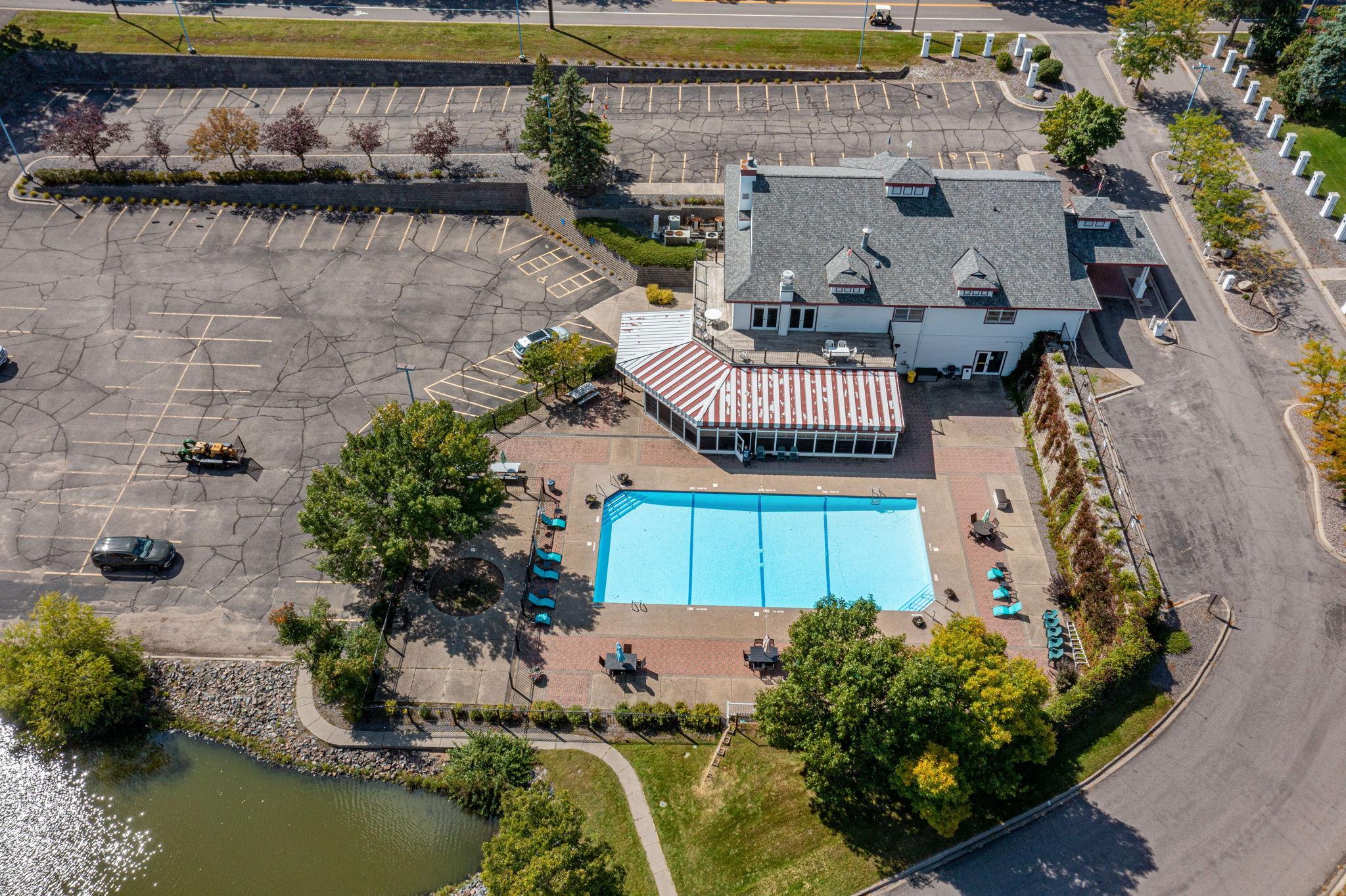 Clubhouse & Pool