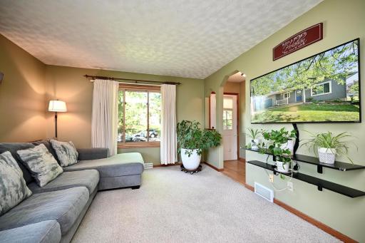1420 Conrad Drive, Winona, MN 55987