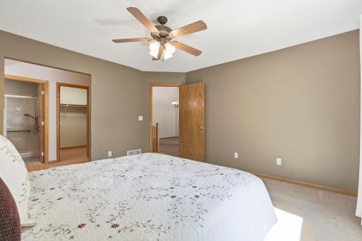 Primary Private Bath & Walk-inCloset