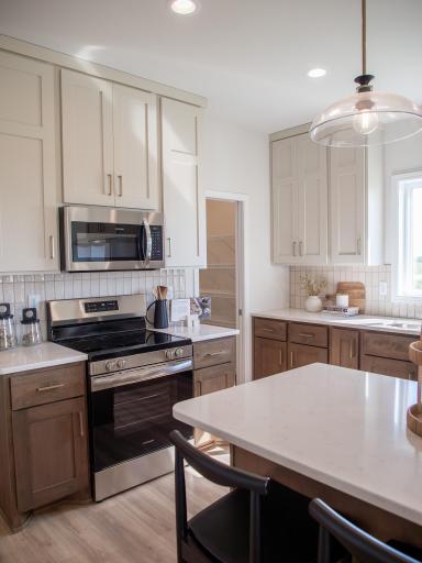 6756 Deer Creek Loop S, Horace, ND 58047