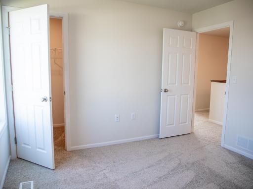 6756 Deer Creek Loop S, Horace, ND 58047