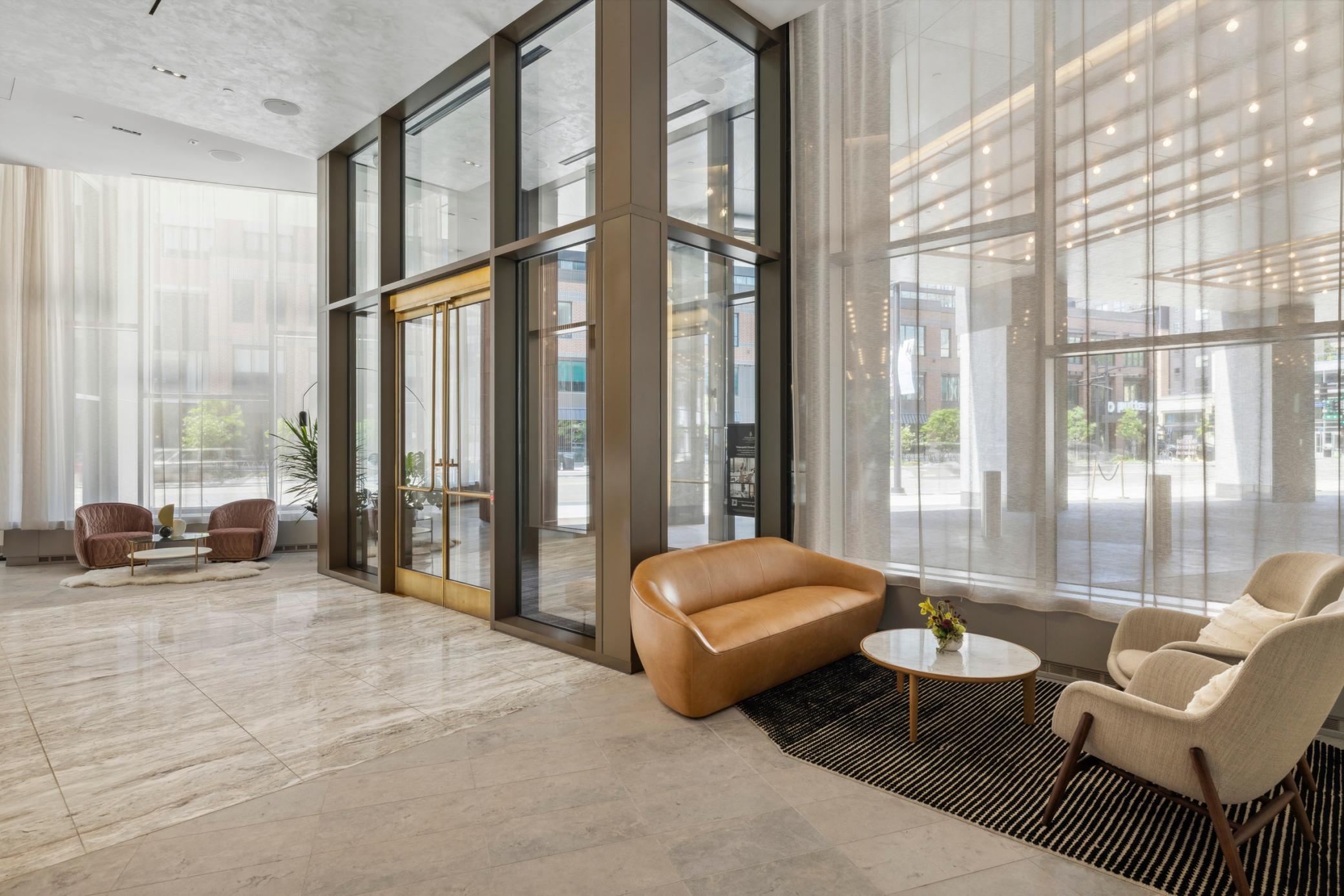 245 Hennepin Ave_Common Spaces_001.jpg