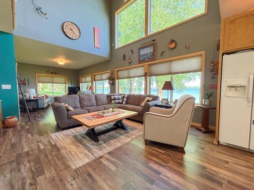 21447 Sunny Drive, Fergus Falls, MN 56537