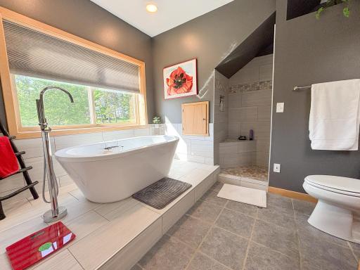 21447 Sunny Drive, Fergus Falls, MN 56537