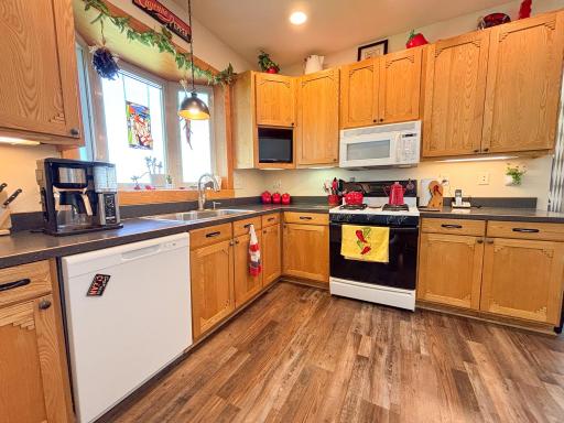 21447 Sunny Drive, Fergus Falls, MN 56537