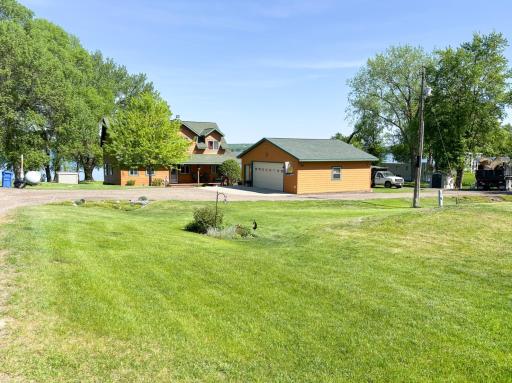 21447 Sunny Drive, Fergus Falls, MN 56537