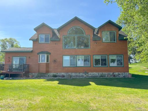21447 Sunny Drive, Fergus Falls, MN 56537