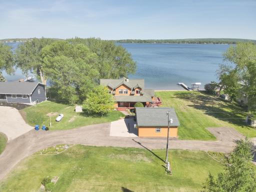 21447 Sunny Drive, Fergus Falls, MN 56537