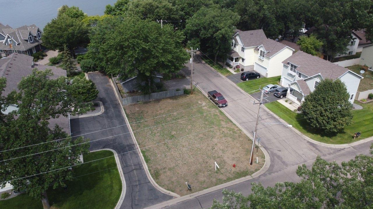 206 Montana Ave - Lot for sale in Big Lake
