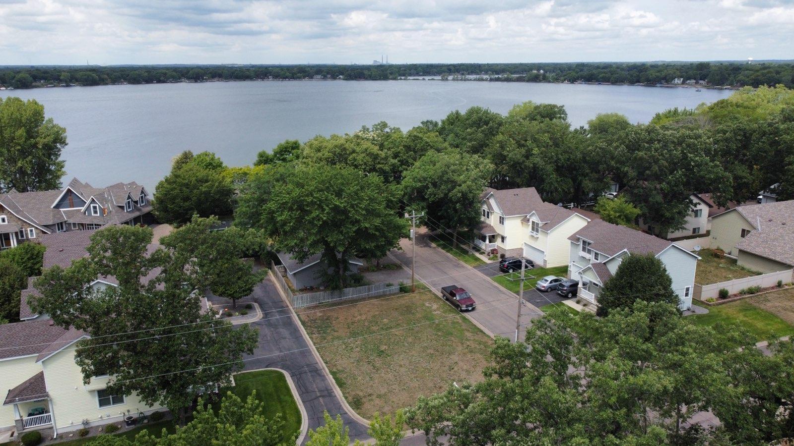 206 Montanan Ave - Lot for sale in Big Lake