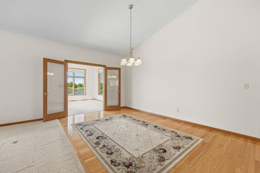 1404 Heritage Avenue NW, Hutchinson, MN 55350