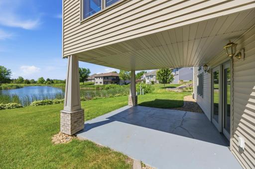 1404 Heritage Avenue NW, Hutchinson, MN 55350