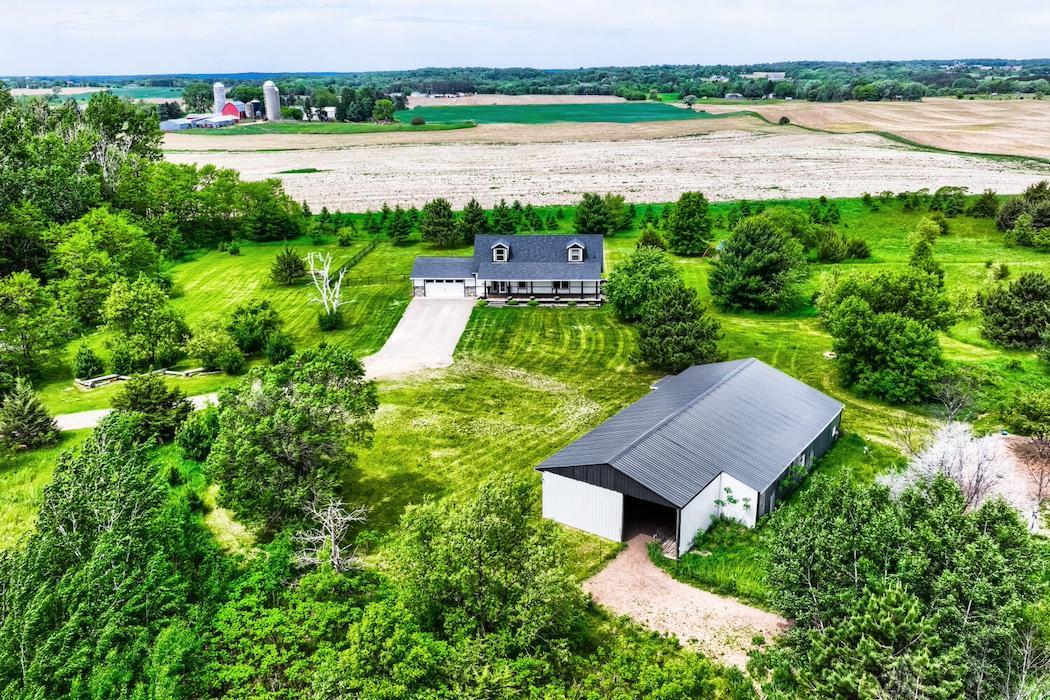 Welcome to 706 County Road H