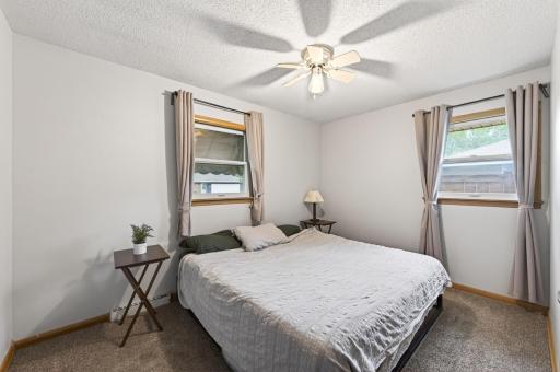 6102 Hampshire Avenue N, Minneapolis, MN 55428