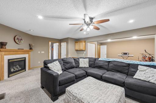 3244 140th Avenue NW, Andover, MN 55304