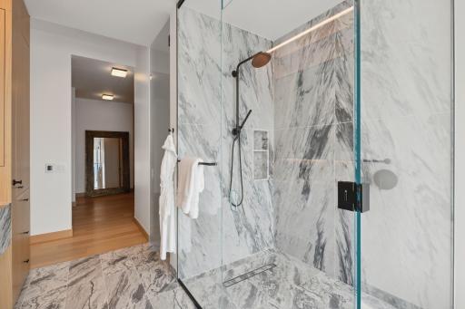 255 Hennepin Ave, 3107, Minneapolis, MN 55401