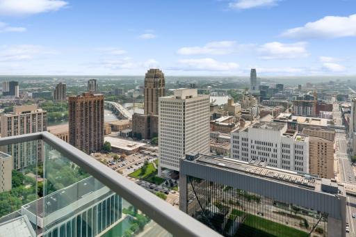 255 Hennepin Ave, 3107, Minneapolis, MN 55401