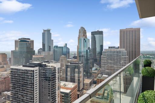 255 Hennepin Ave, 3107, Minneapolis, MN 55401