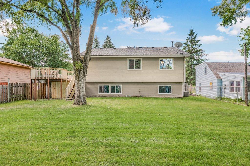 Huge Fenced Backyard