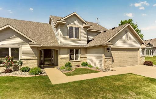 5211 Gemstone Lane NW, Rochester, MN 55901