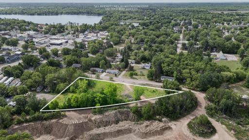 Lot lines are approximate and for illustration purposes only. Please reference the survey for actual lot lines.