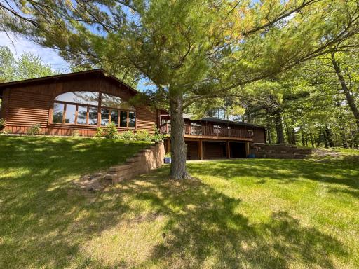 1469 Woodland Loop NW, Baudette, MN 56623