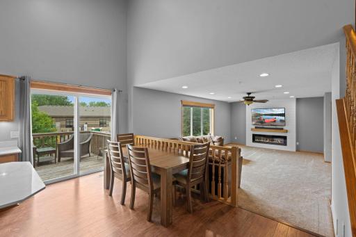 1221 118th Lane NE, Minneapolis, MN 55434