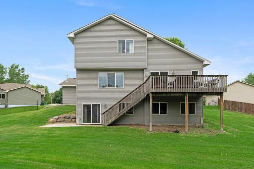 1221 118th Lane NE, Minneapolis, MN 55434