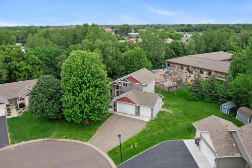 1221 118th Lane NE, Minneapolis, MN 55434