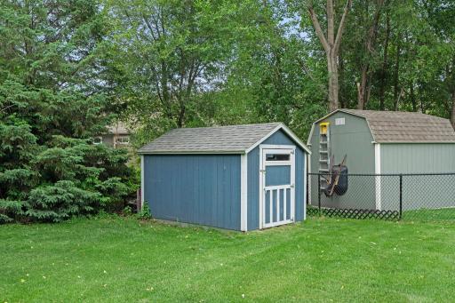 1221 118th Lane NE, Minneapolis, MN 55434