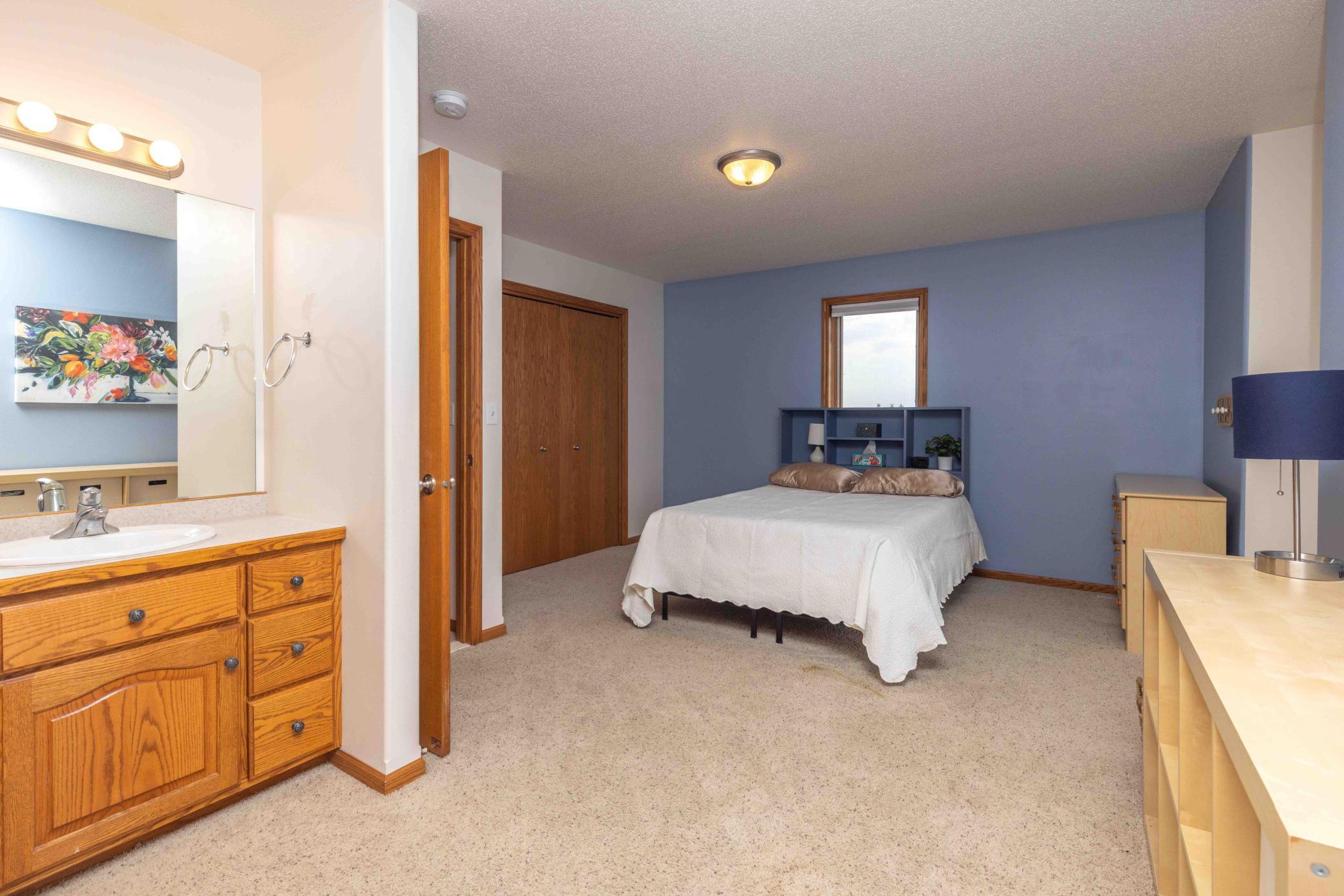Upstairs bed 2