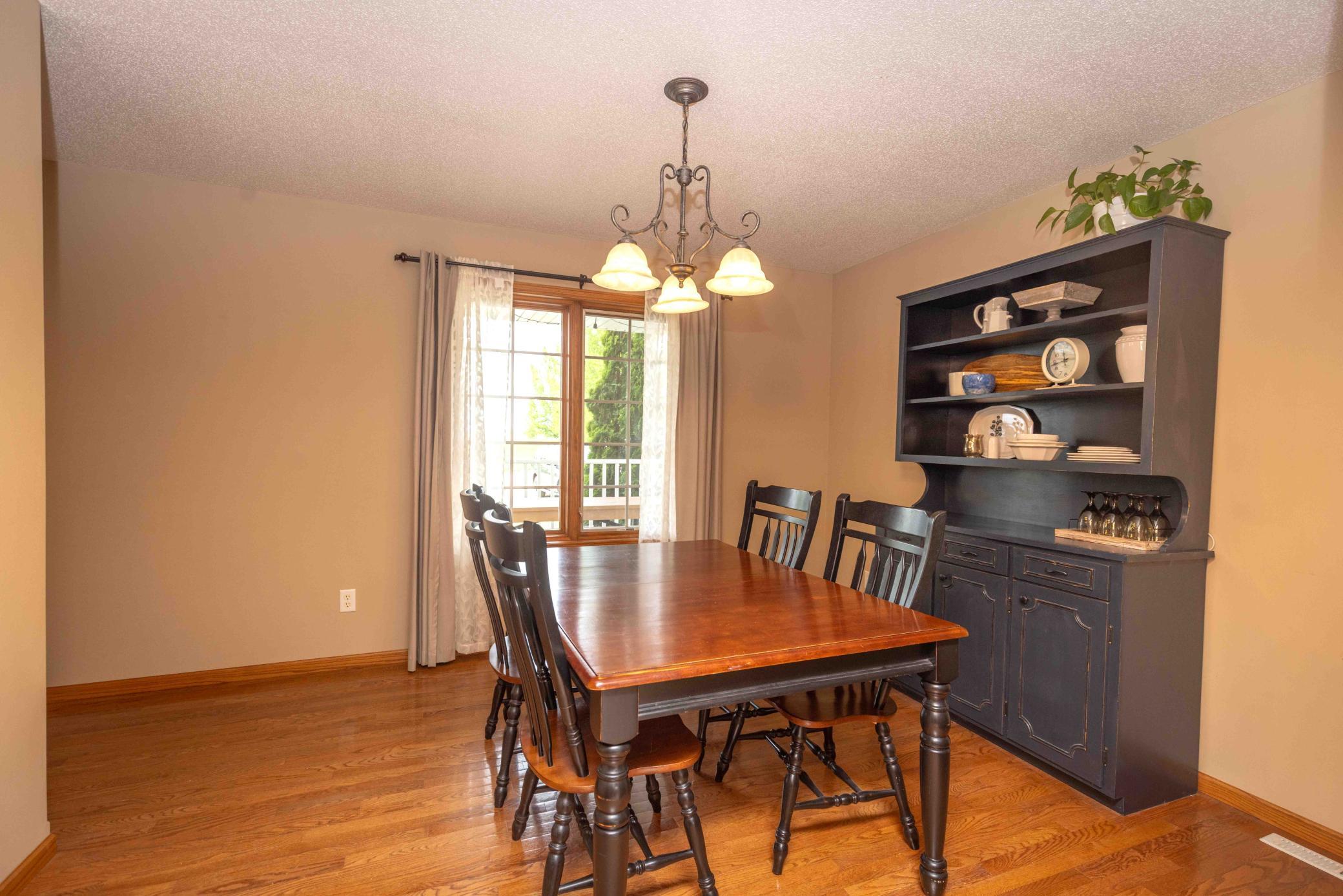 Formal dining
